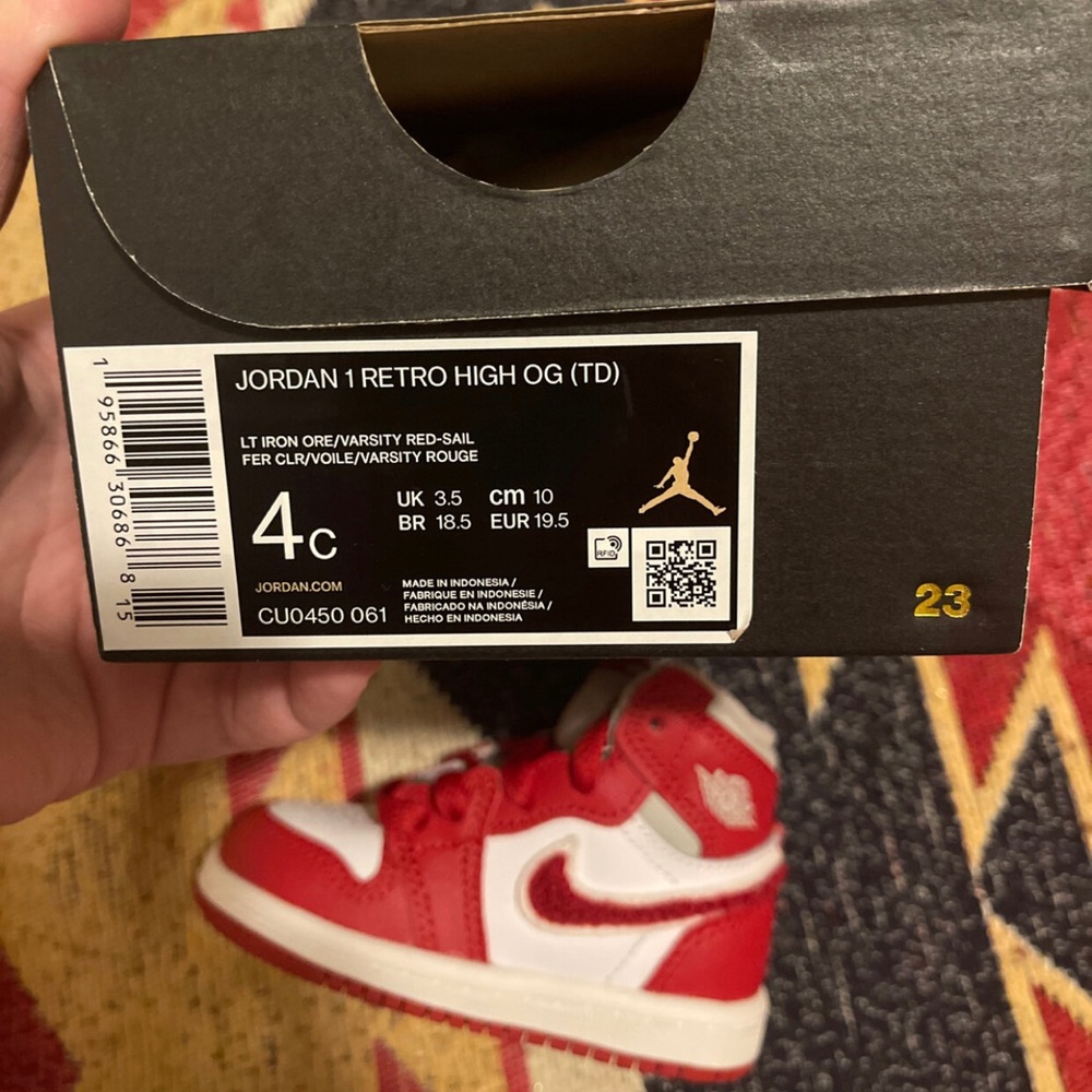 Baby Jordan 1 Retro High OG Shoes